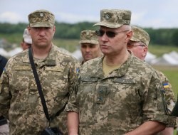 Забродский очень рискует, конфликтуя с НГШ ВСУ Хомчаком